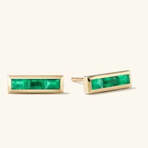 Mejuri 14K Gold Baguette Emerald Stud Earrings – Solid Gold, Brand New in Box